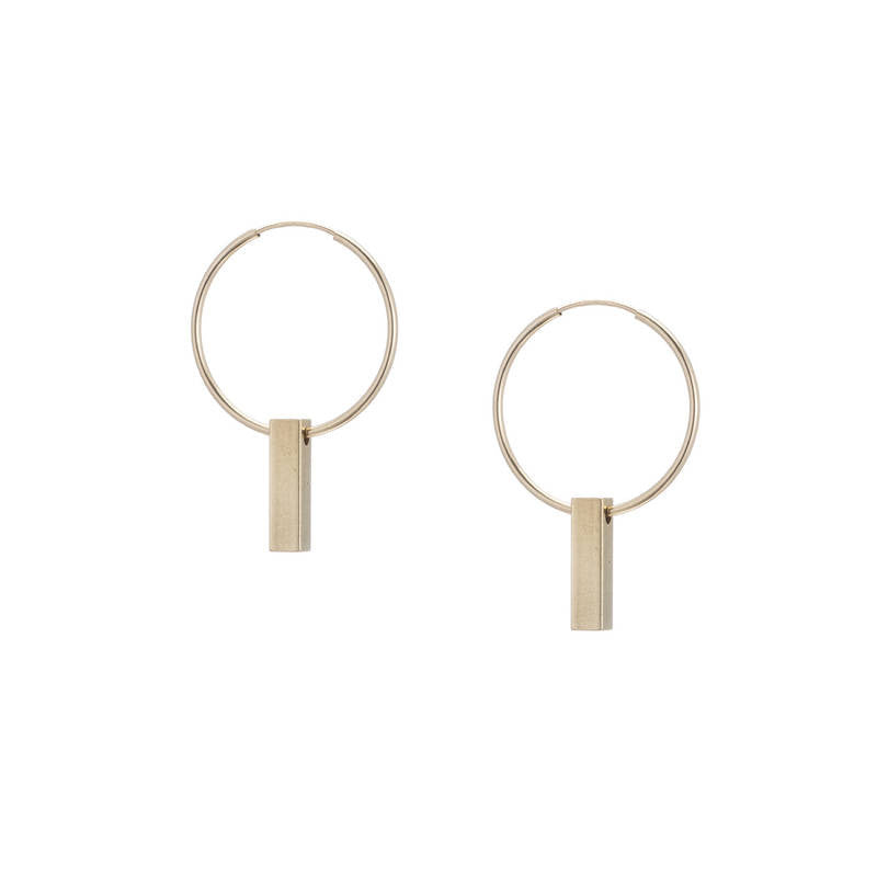 deja vú earrings